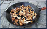 Sm�rstekta kantareller - klicka f�r st�rre format