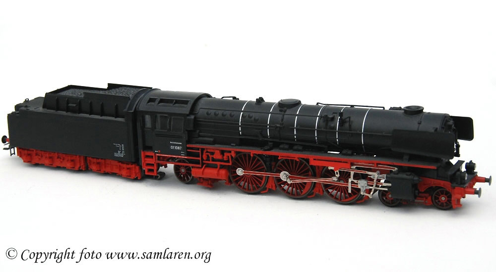 M�rklin 33102.1 BR 01 BE 01-1087 DB 1998 Delta