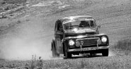 Mikael Persbrandt / Martin Torsler, - Volvo 544 Sport Klicka f�r st�rre format