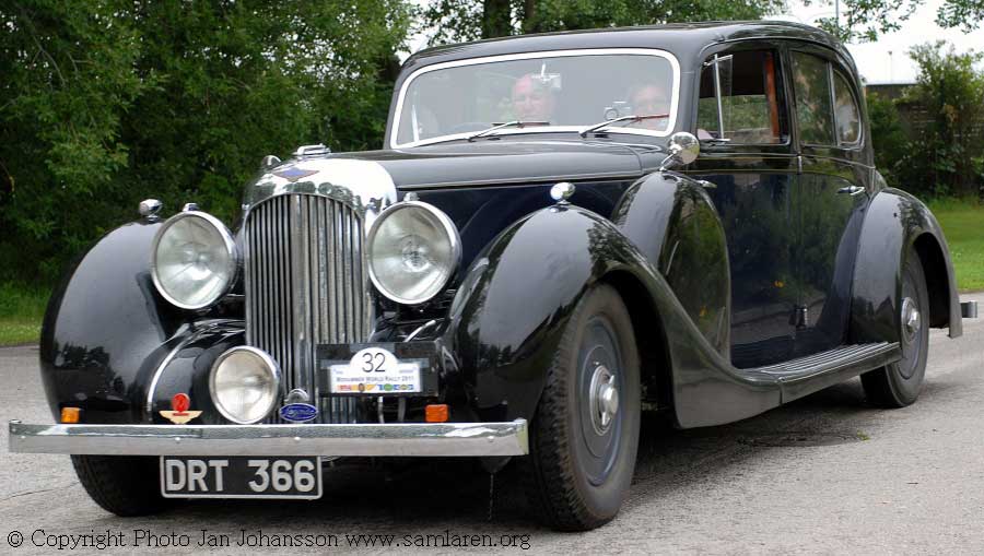 Lagonda V12 Saloon 1938