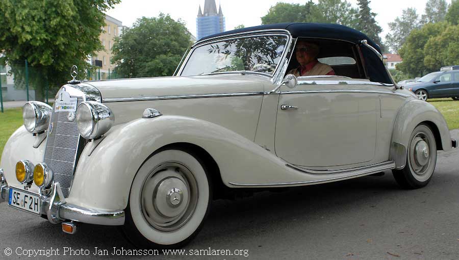 Mercedes-Benz 