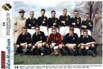 Allm�nna Idrottsklubben, Solna. Ett av Sveriges 
f�rgstarkaste lag som har spelat mest antal s�songer 
i allsvenskan. �rets s�song den 32:a. 
- klicka f�r st�rre format