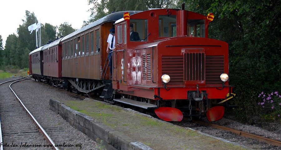 Samlaren - R�lsbuss Skara-Lundsbrunn