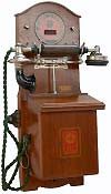 V�ggtelefon LM Ericsson fr�n 1905 - Klicka f�r st�rre format